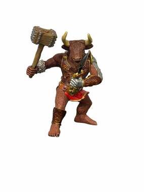 Papo 2006 Minotaur 4.5" Figure with Hammer Bull Head Horns Medieval Armor